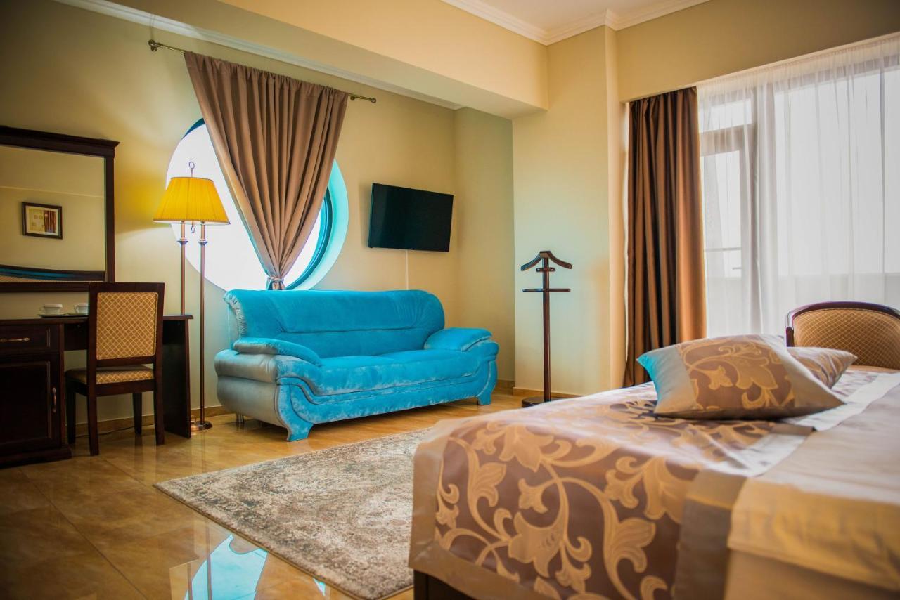 Hotel Del Mar & Conference Center Mamaia Luaran gambar