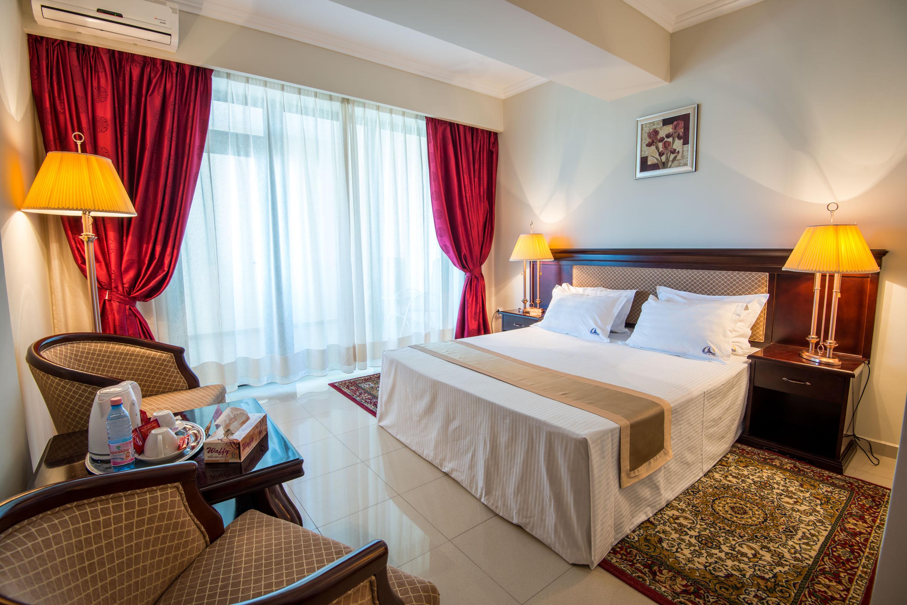 Hotel Del Mar & Conference Center Mamaia Luaran gambar