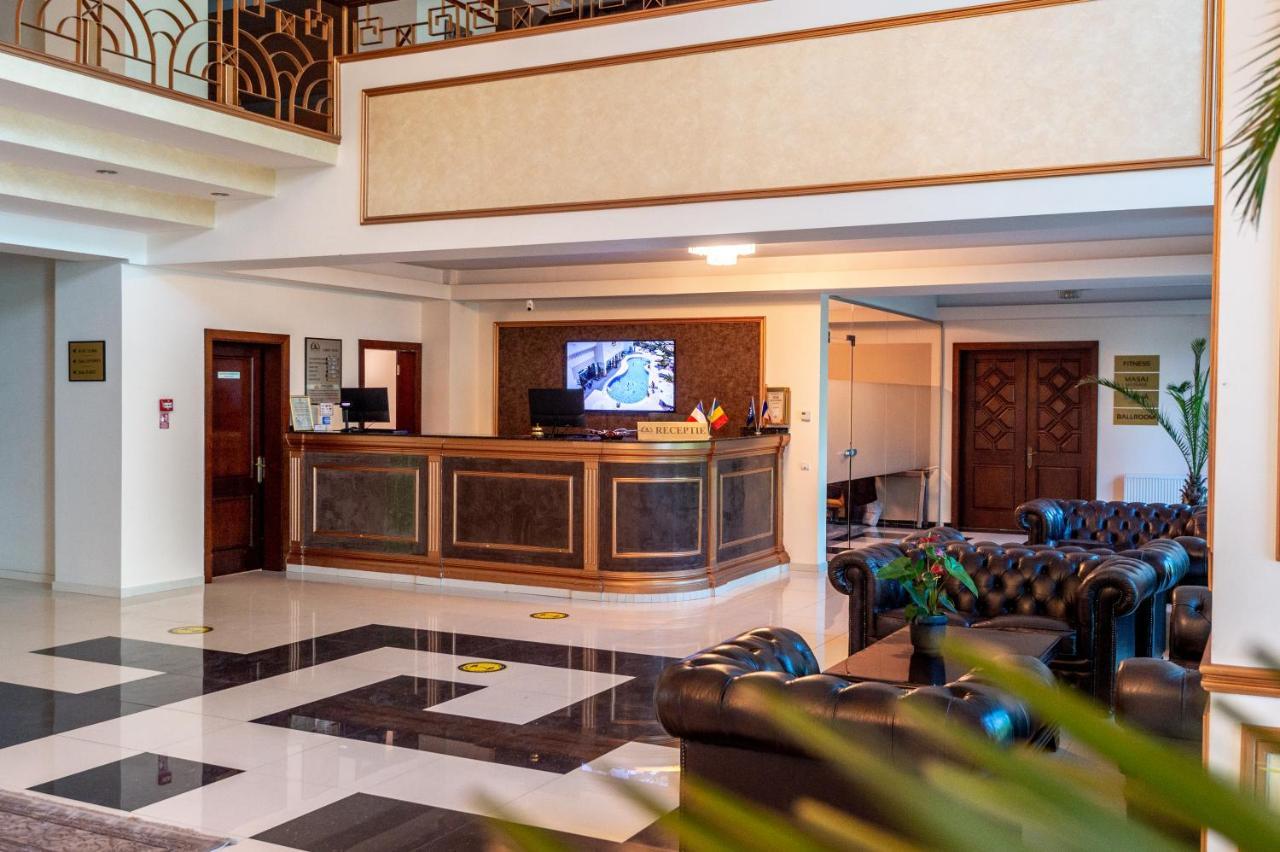Hotel Del Mar & Conference Center Mamaia Luaran gambar